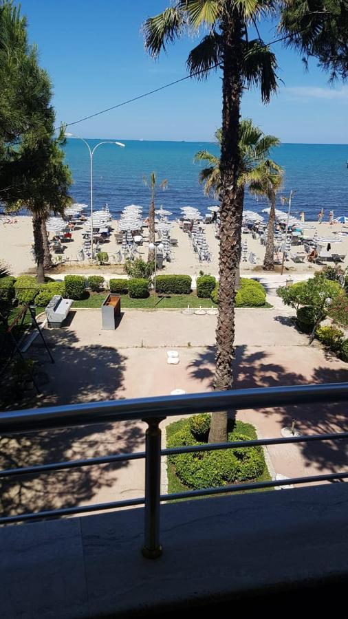 Mali I Robit Beachfront Apartment Golem (Tirana) Exterior foto