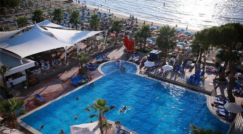 Mali I Robit Beachfront Apartment Golem (Tirana) Exterior foto